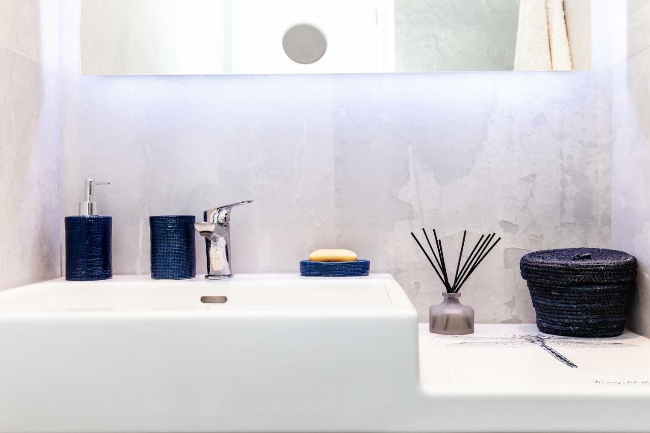 Sweet Suite Flora In Vouliagmeni Athens Luaran gambar