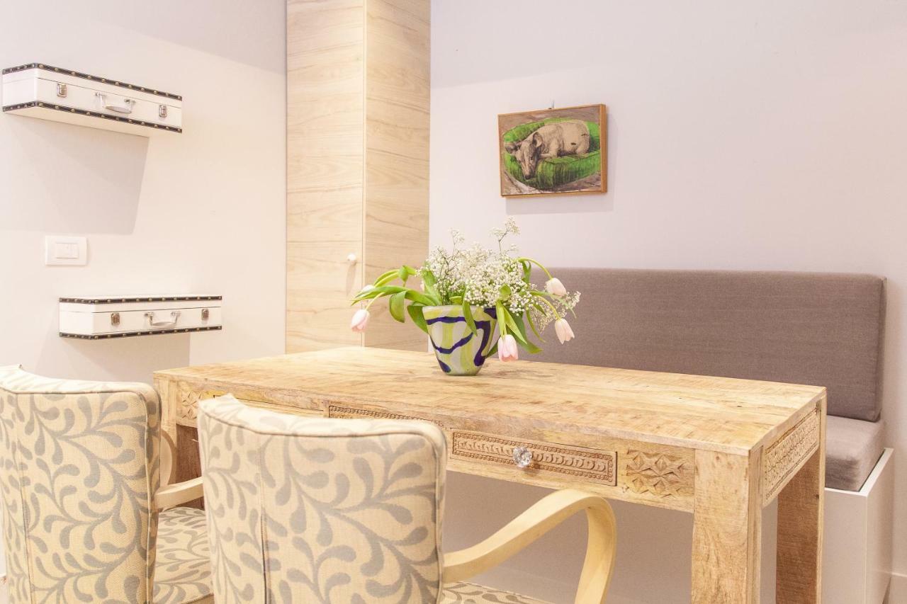 Sweet Suite Flora In Vouliagmeni Athens Luaran gambar